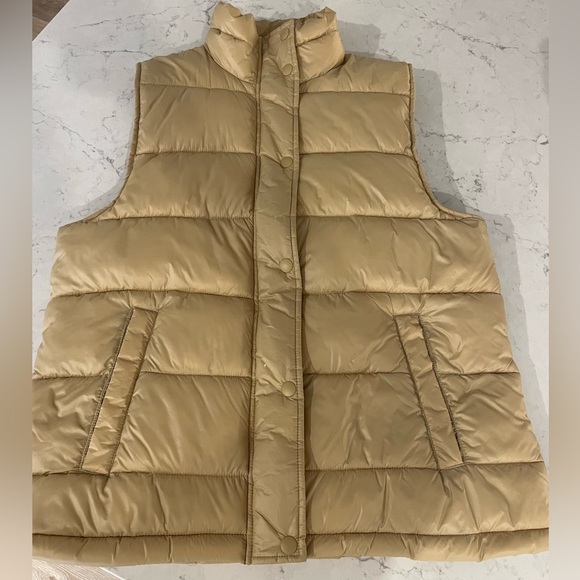 aerie Quilted Puffer Vest in Tan - Picture 3 of 3